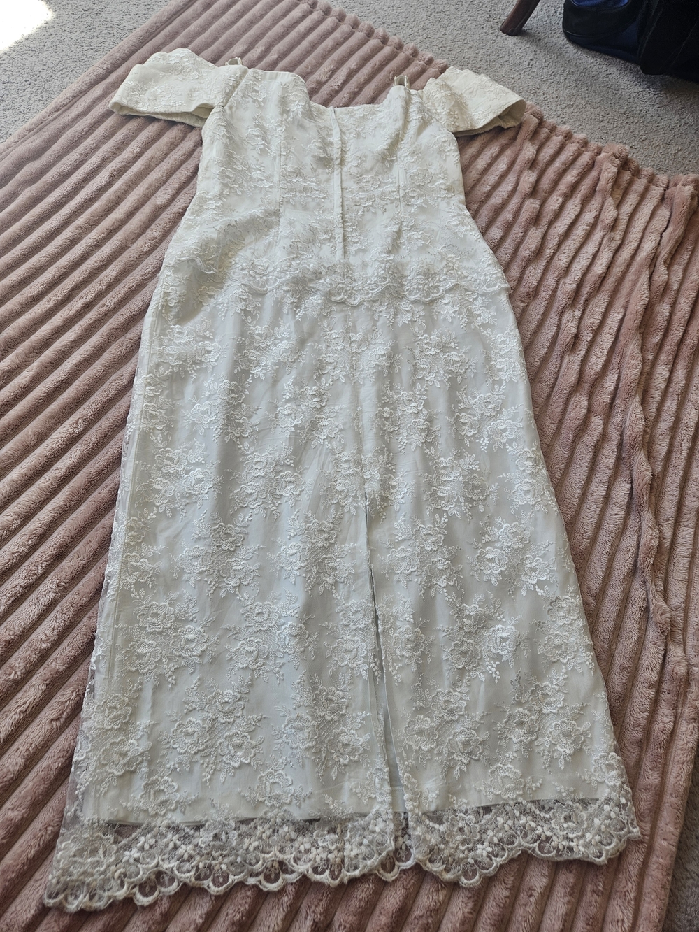 Vintage White Lace Off-The-Shoulder Formal Gown Midi Dress